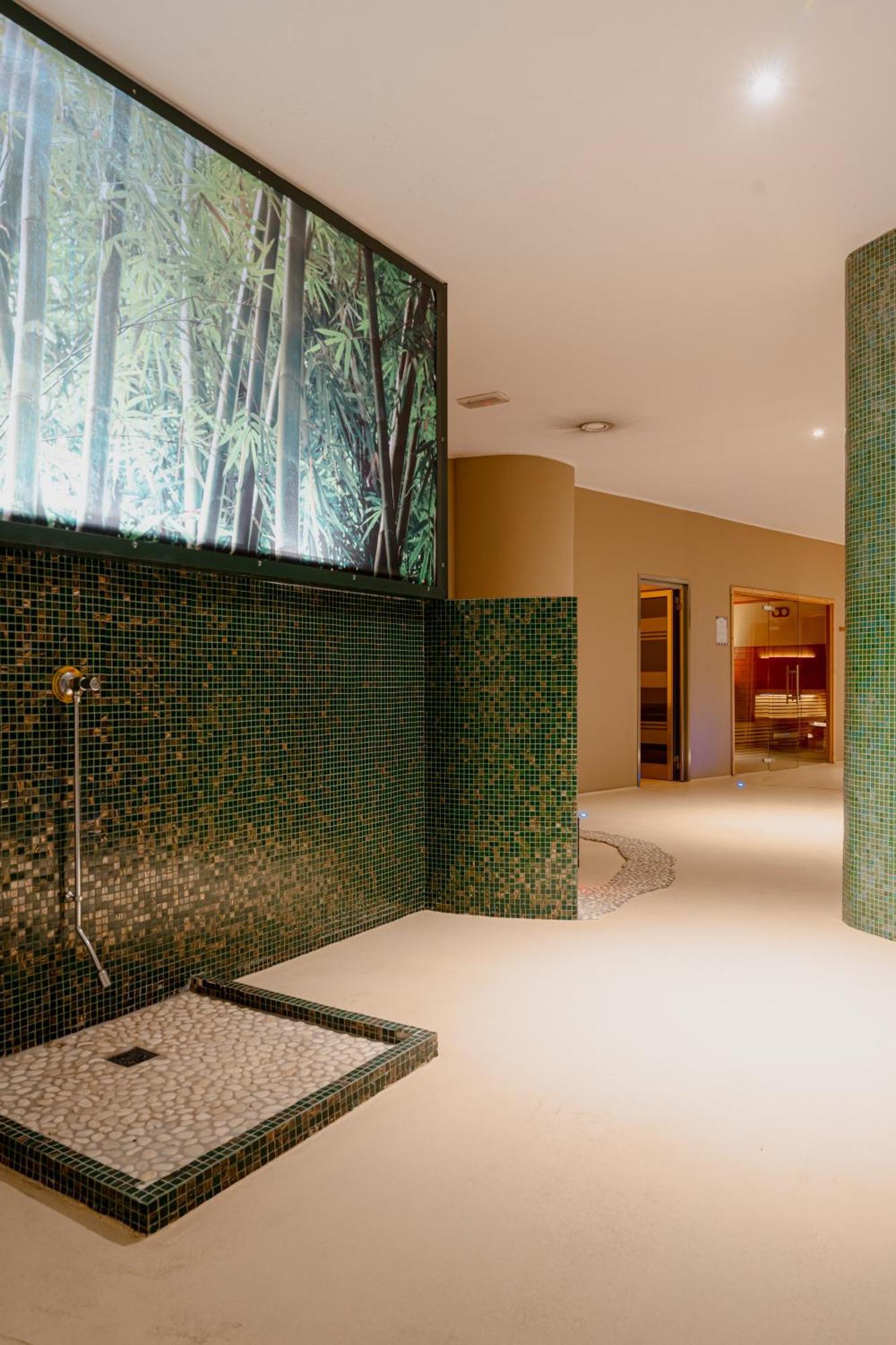 Mercure Olbia Esterno foto